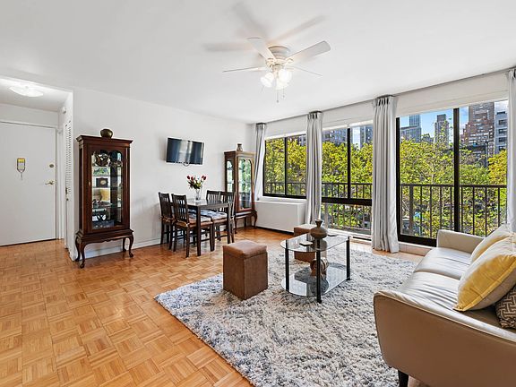 5th image of 359 E 68th St APT 4A