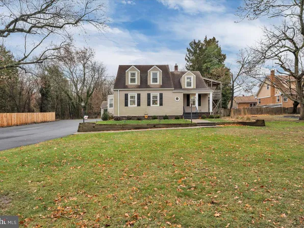 1105 E Chestnut Ave, Vineland, NJ 08360