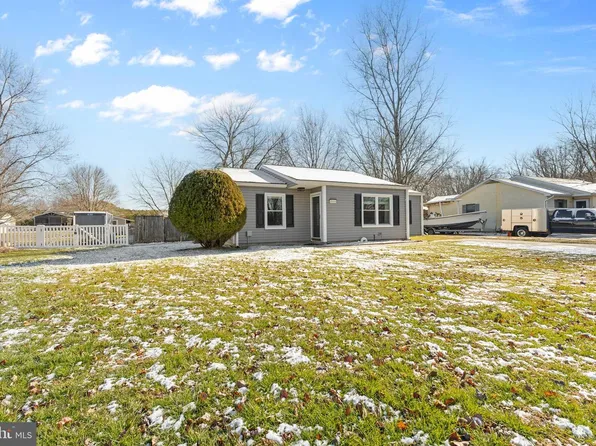 2644 Cecil Dr, Chester, MD 21619