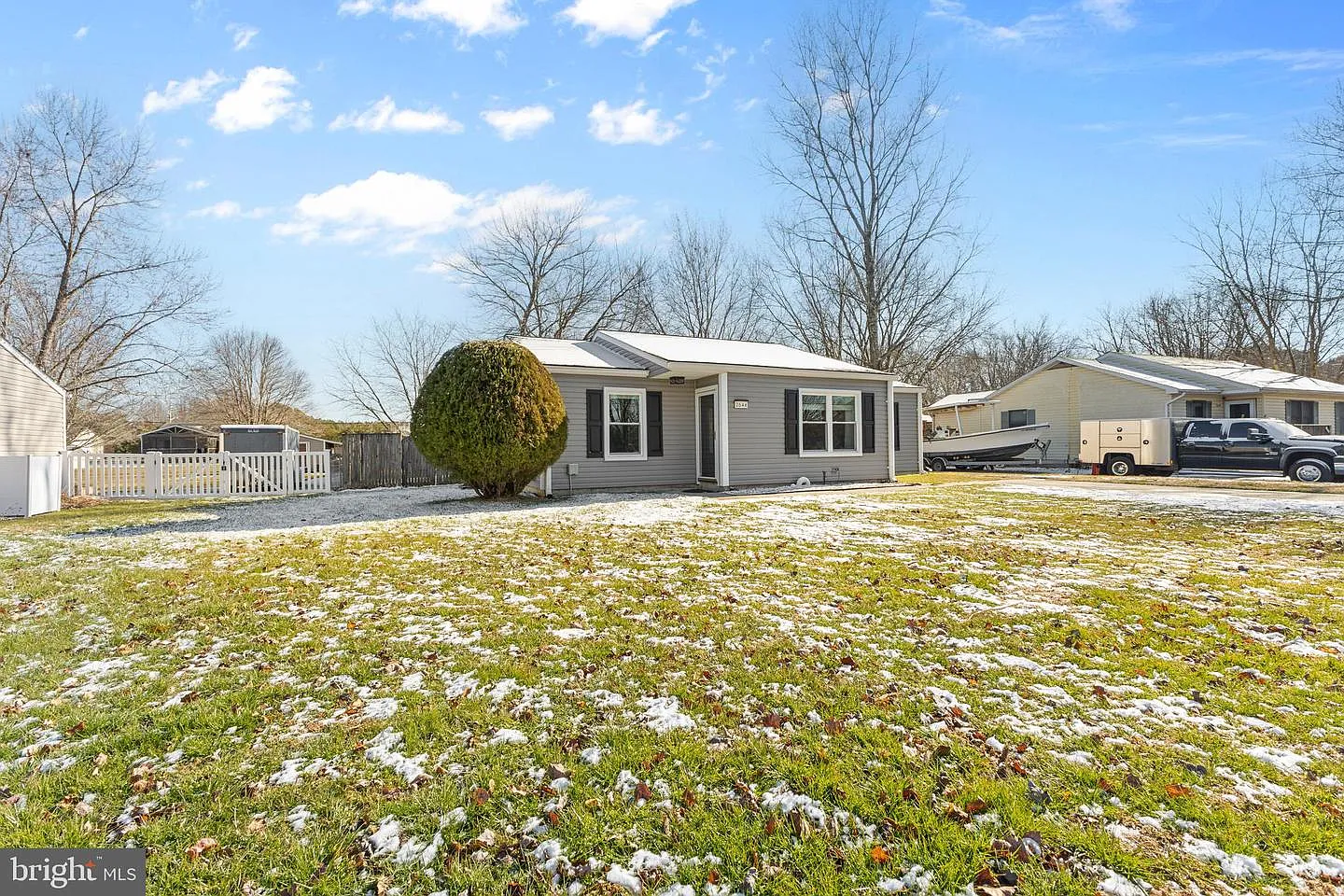 2644 Cecil Dr photo 1