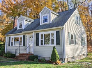 82 Central St, Andover, MA 01810