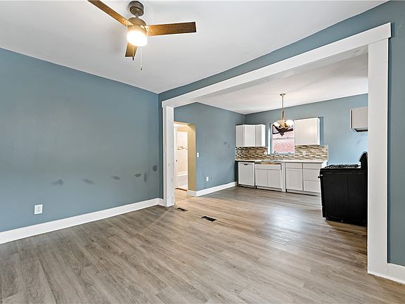 4th image of 317 Kearsarge St