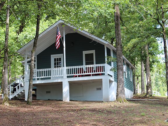 2nd image of 130 Yeager Ln