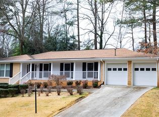 5820 Brookgreen Rd, Sandy Springs, GA 30328