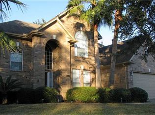 1840 Harbour Crest Dr, Seabrook, TX 77586