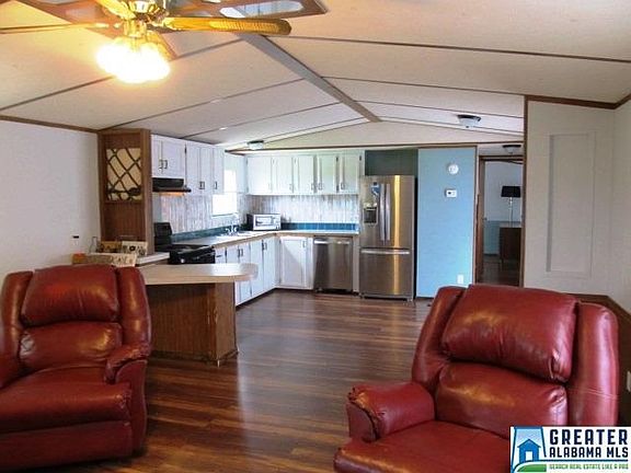 2nd image of 386 Broom Dr