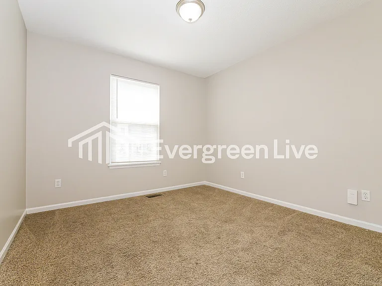 11127 N Lewis Ave — Photo 11