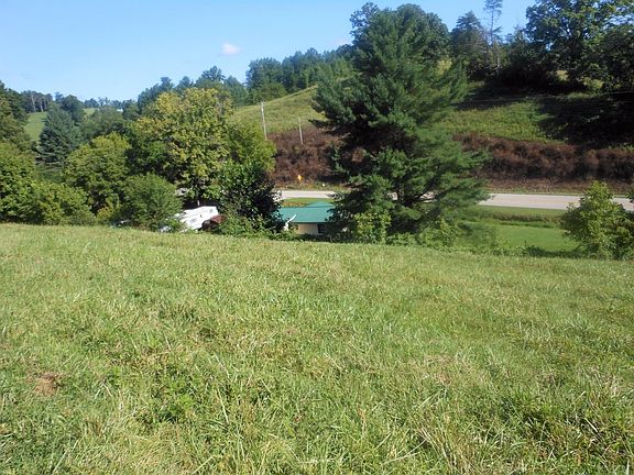 4th image of 2307 Highway 746