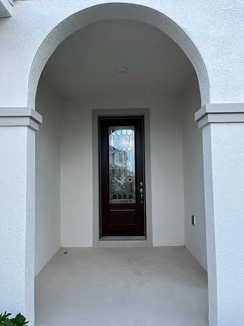 4 bed, 1964 sqft, $2,600 — Photo 3