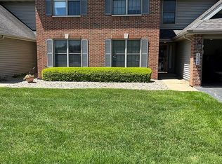 1524 Lakewood Ln, Schererville, IN 46375