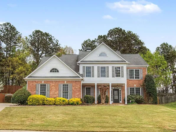 2725 Ivy Hill Dr, Buford, GA 30519