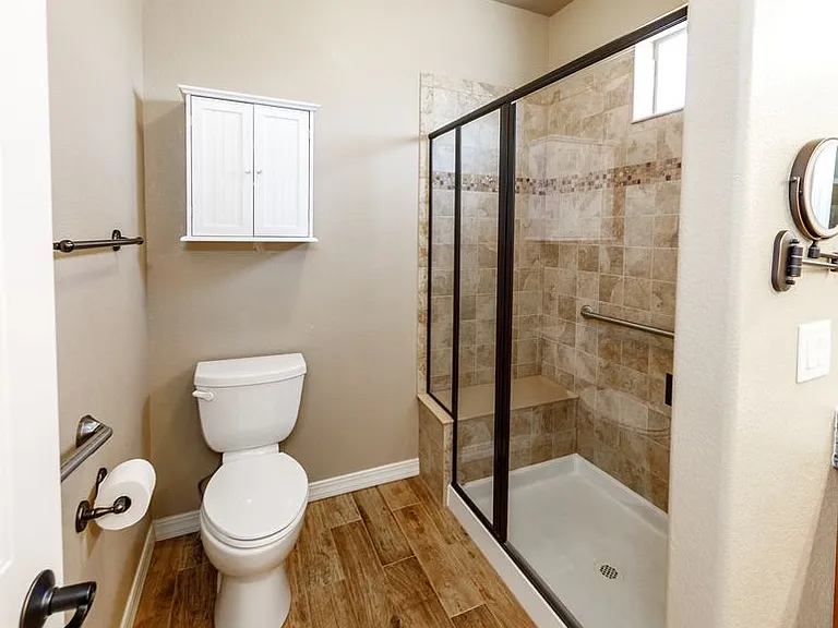 8475 Glen Carriage Grv — Photo 16