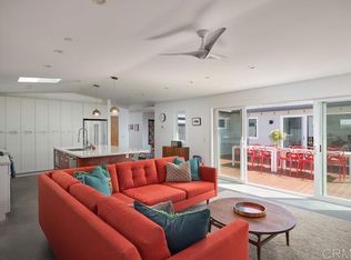 1084 Nardo Rd, Encinitas, CA 92024