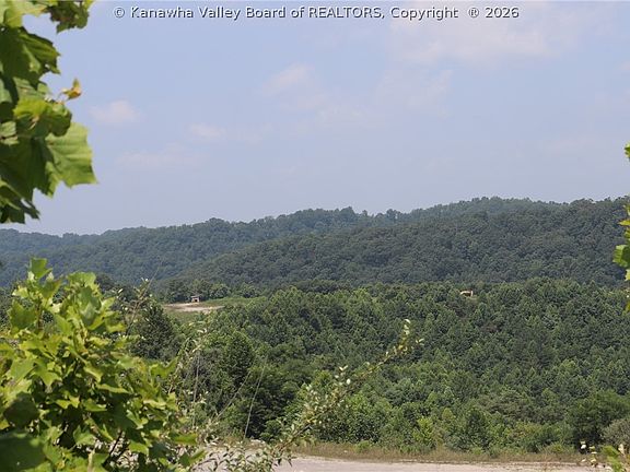 4th image of 0 Four Mile Hollow Rd