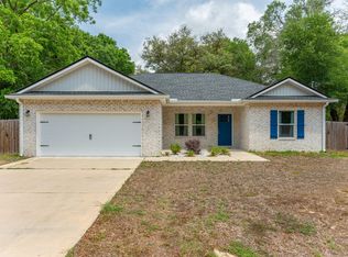 3105 Holley Dr, Crestview, FL 32539