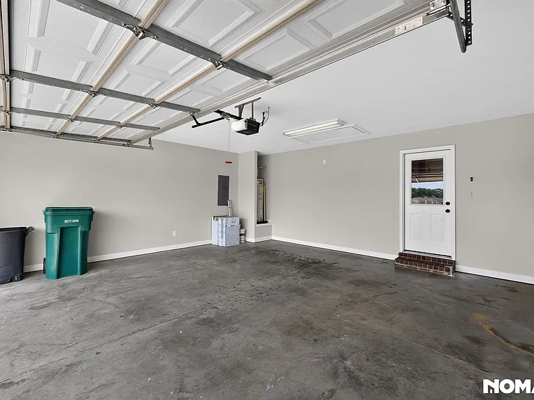 82 Grove Hill Ln — Photo 18