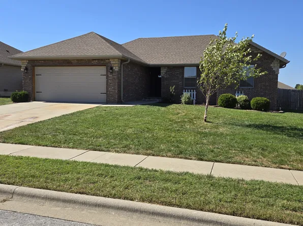 1085 S Bordeaux Ave, Republic, MO 65738
