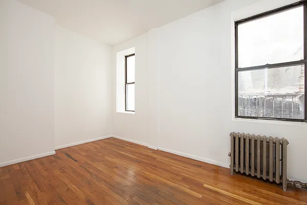 Rented by R New York | media 4