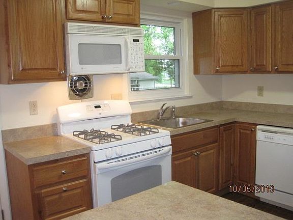 2nd image of 11390 Framingham Dr