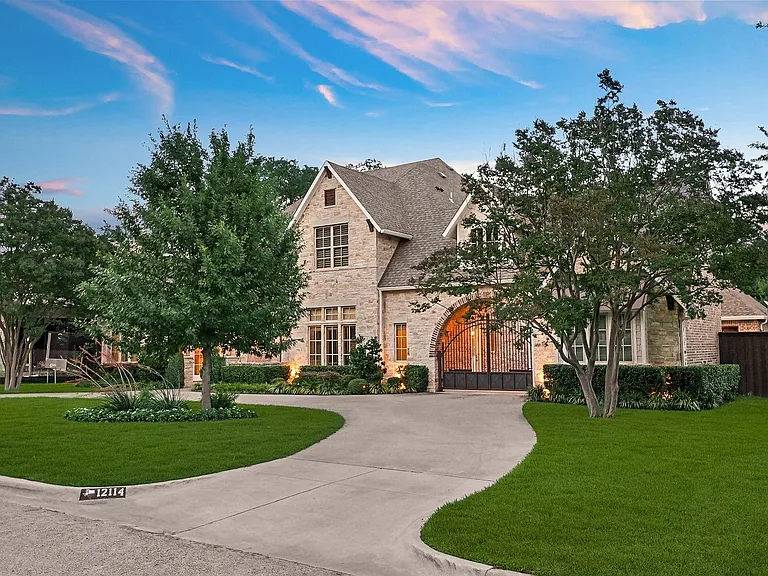 12114 Prestonridge Rd — Photo 2