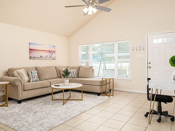 3rd image of 603 Canyon Springs Dr