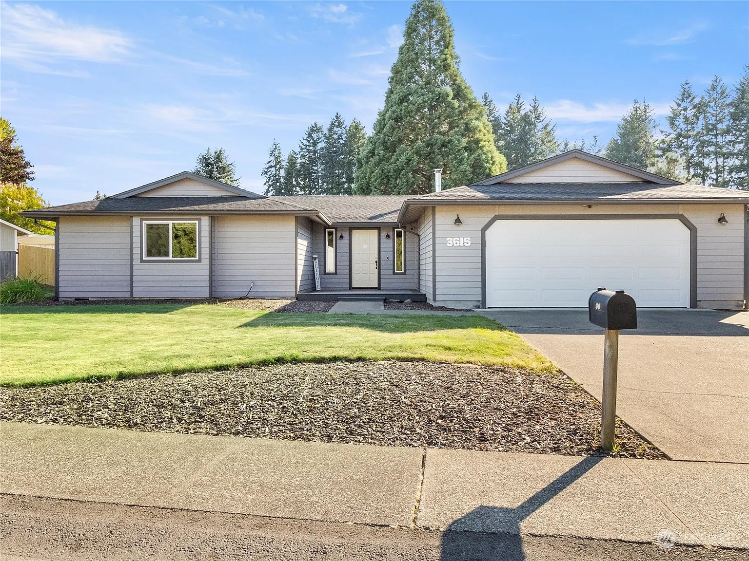 3615 Stikes Drive SE photo 1