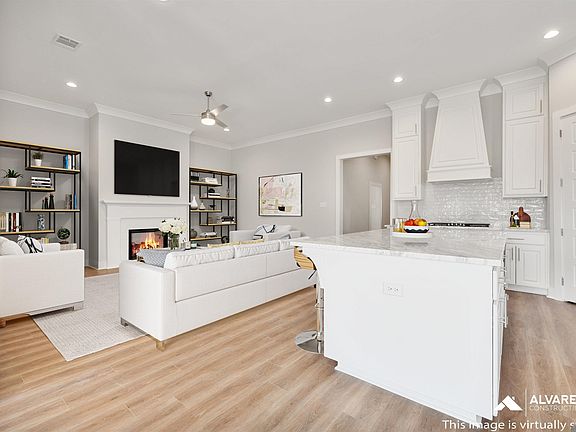3rd image of 3002 Creekmere Ln