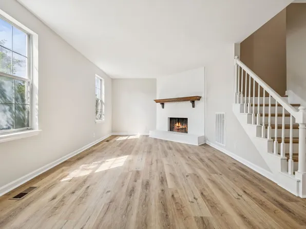 3712 Colonial Heritage Dr, Nashville, TN 37217