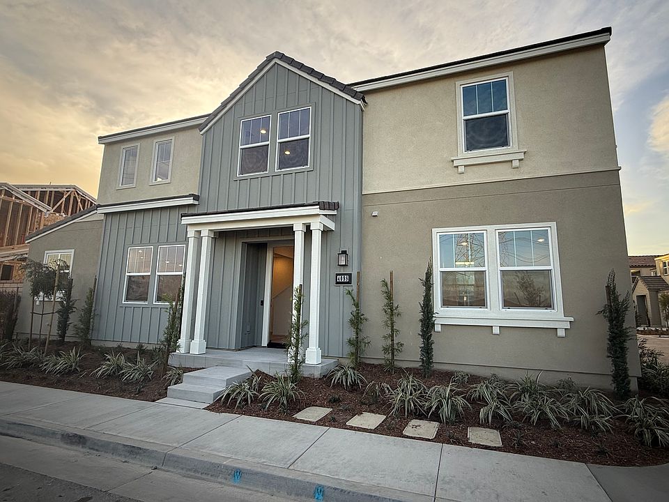 1st image of 4098 S Yarrow Paseo