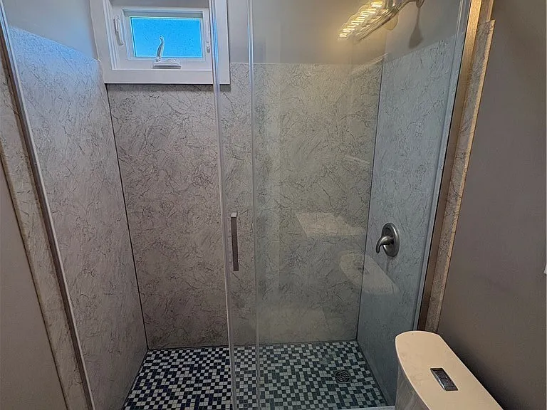 590 Richmond Ave #4 — Photo 6