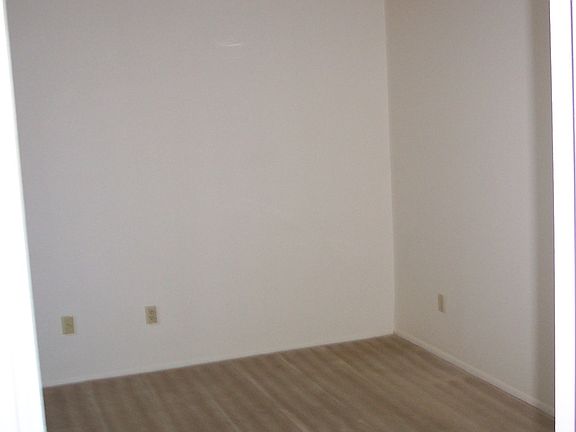 5th image of 7851 Sugar View Ct