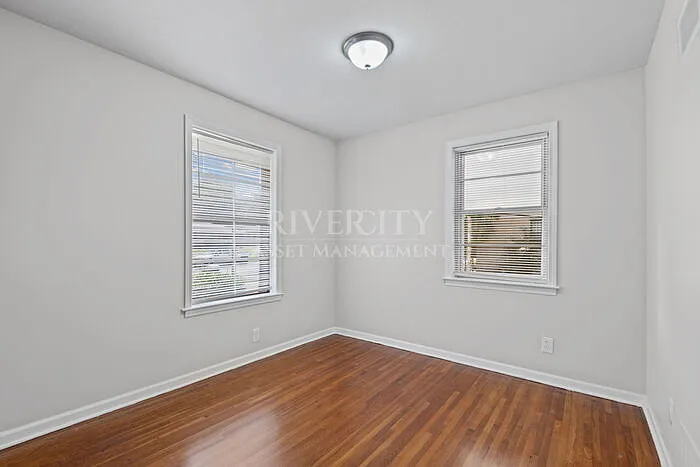 3975 Bishops Bridge Rd — Photo 12