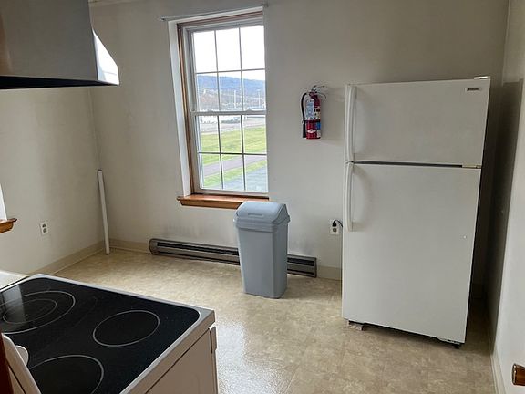 4th image of 6809 Keefers Ln #6809