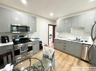 37 Sudan St Floor 3, Dorchester, MA 02125