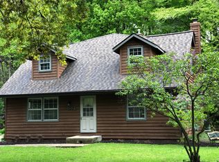 532 Bender Rd, West Bend, WI 53090