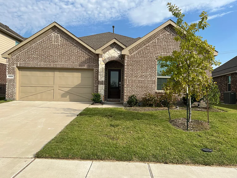 5929 Edward Dr — Photo 1