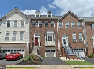 684 McLeary Sq SE, Leesburg, VA 20175
