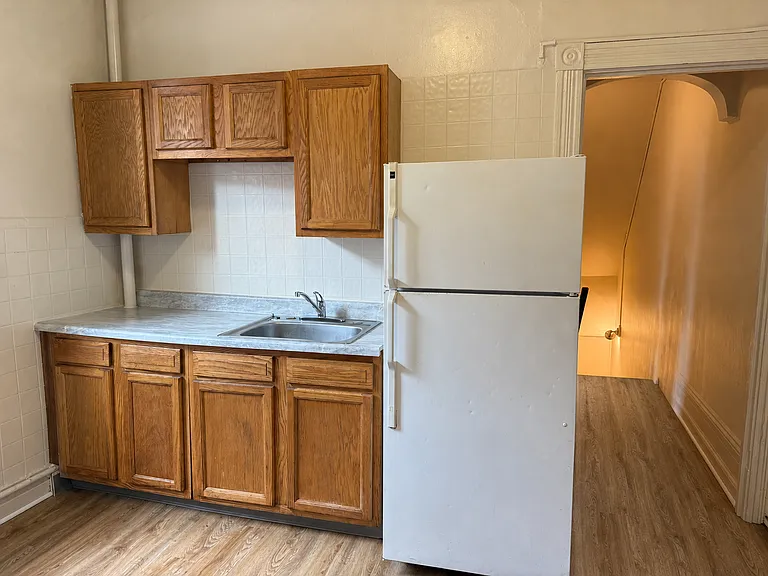 454 W. King St. — Photo 4