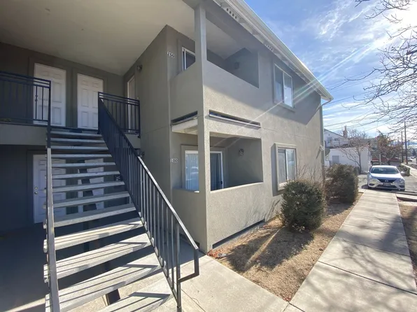 925 Prater Way, Sparks, NV 89431
