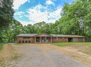 3808 Military Rd, Columbus, MS 39705