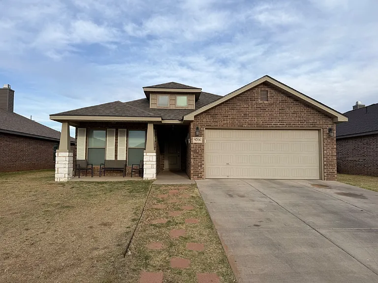 9706 Ross Ave — Photo 1