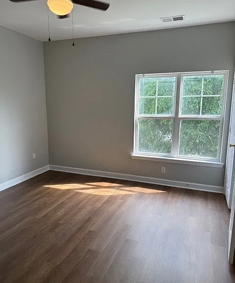 10669 Hill Point Ct — Photo 3