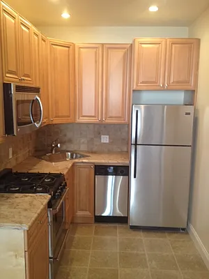 Rented by Luxor Homes & Investment Realty | media 19