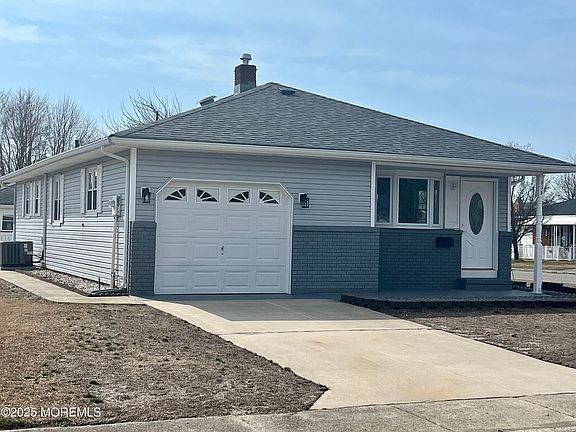 2nd image of 235 Fort De France Avenue