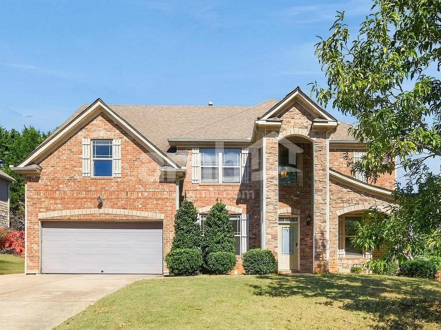 4 bed, 3.0 bath, 3217 sqft, $2,995 — Photo 1