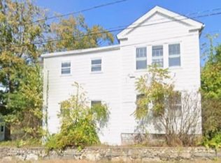 22 Church St, Ware, MA 01082