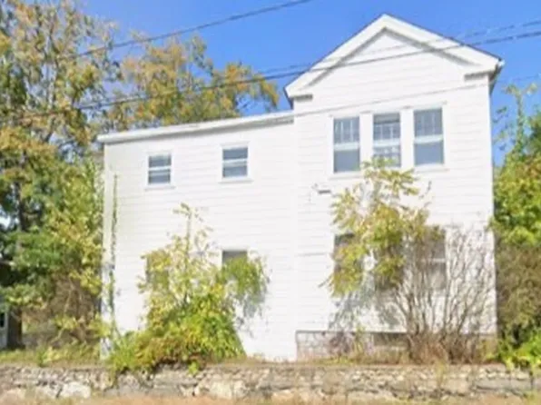 22 Church St, Ware, MA 01082