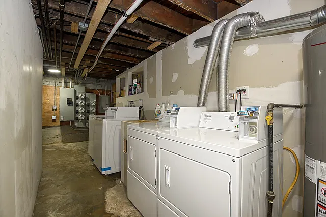 2 bed, $2,495 — Photo 4