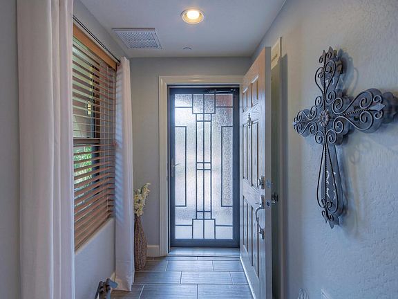 3935 E Rough Rider Rd Unit-large-005-8-F