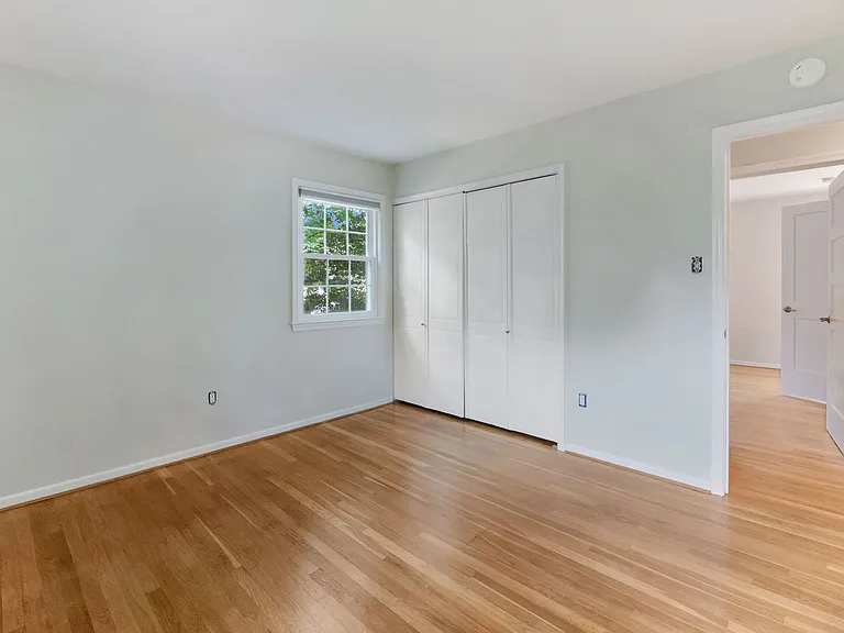 1731 Tamerisk Ct — Photo 37